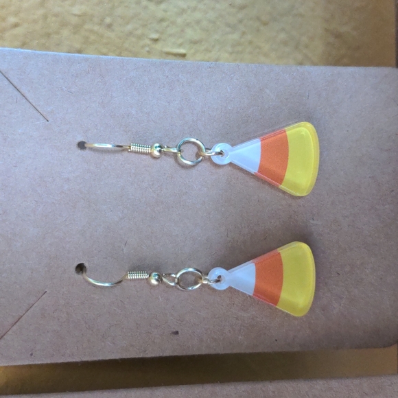 Halloween Earrings! - Picture 3 of 4